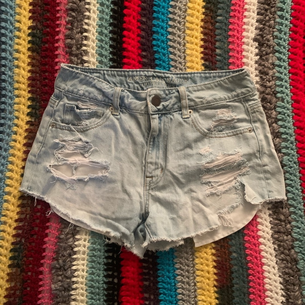 American Eagle Hi-Rise Short